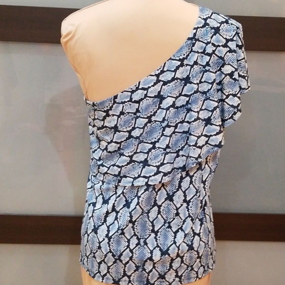 Michael Kors One Shoulder Top - Picture 7 of 8